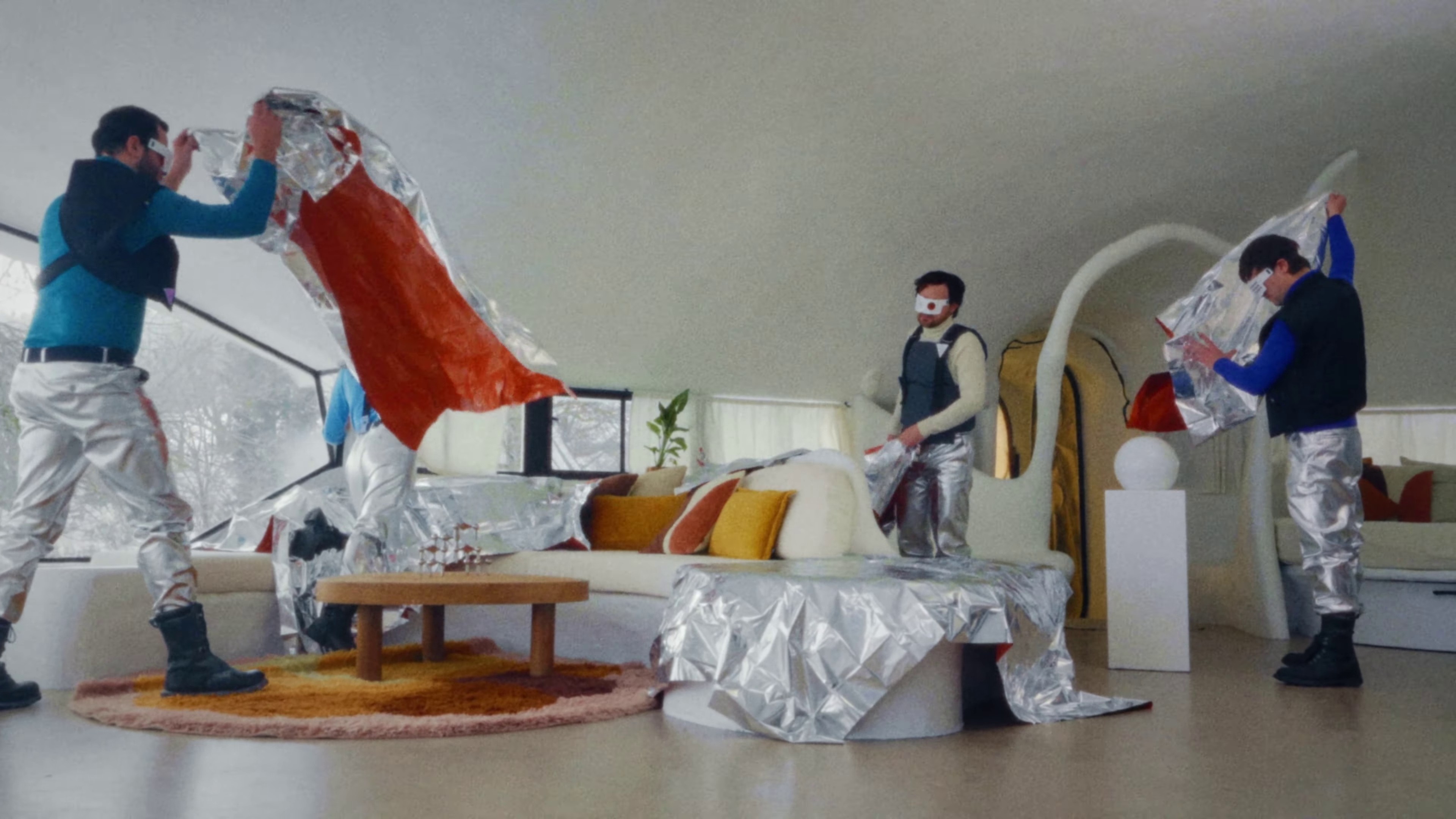 Corail Intercité (2024) —  shot,  lighting