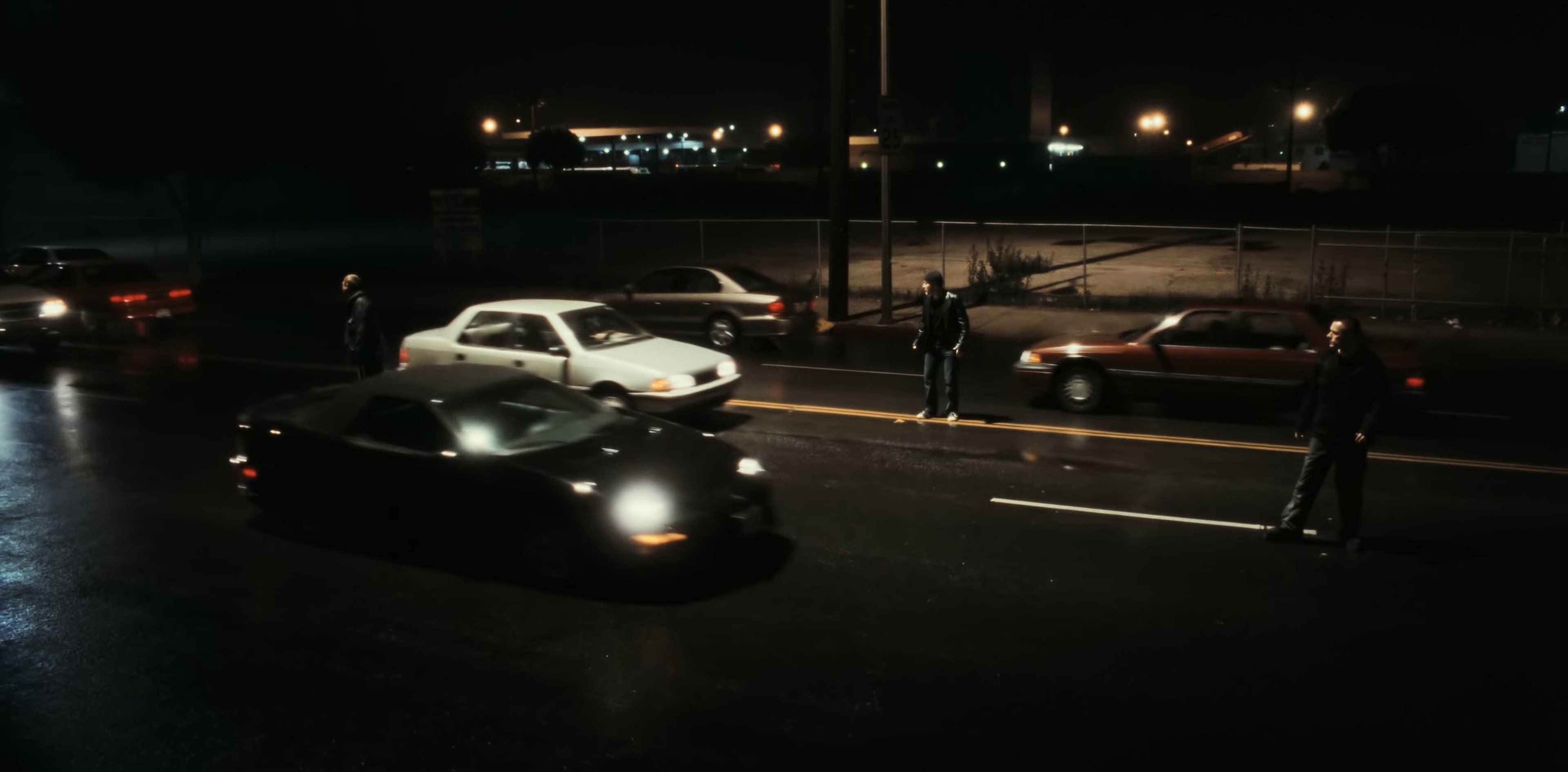 Stuck In A Moment You Can't Get Out Of (2001) —  shot,  lighting