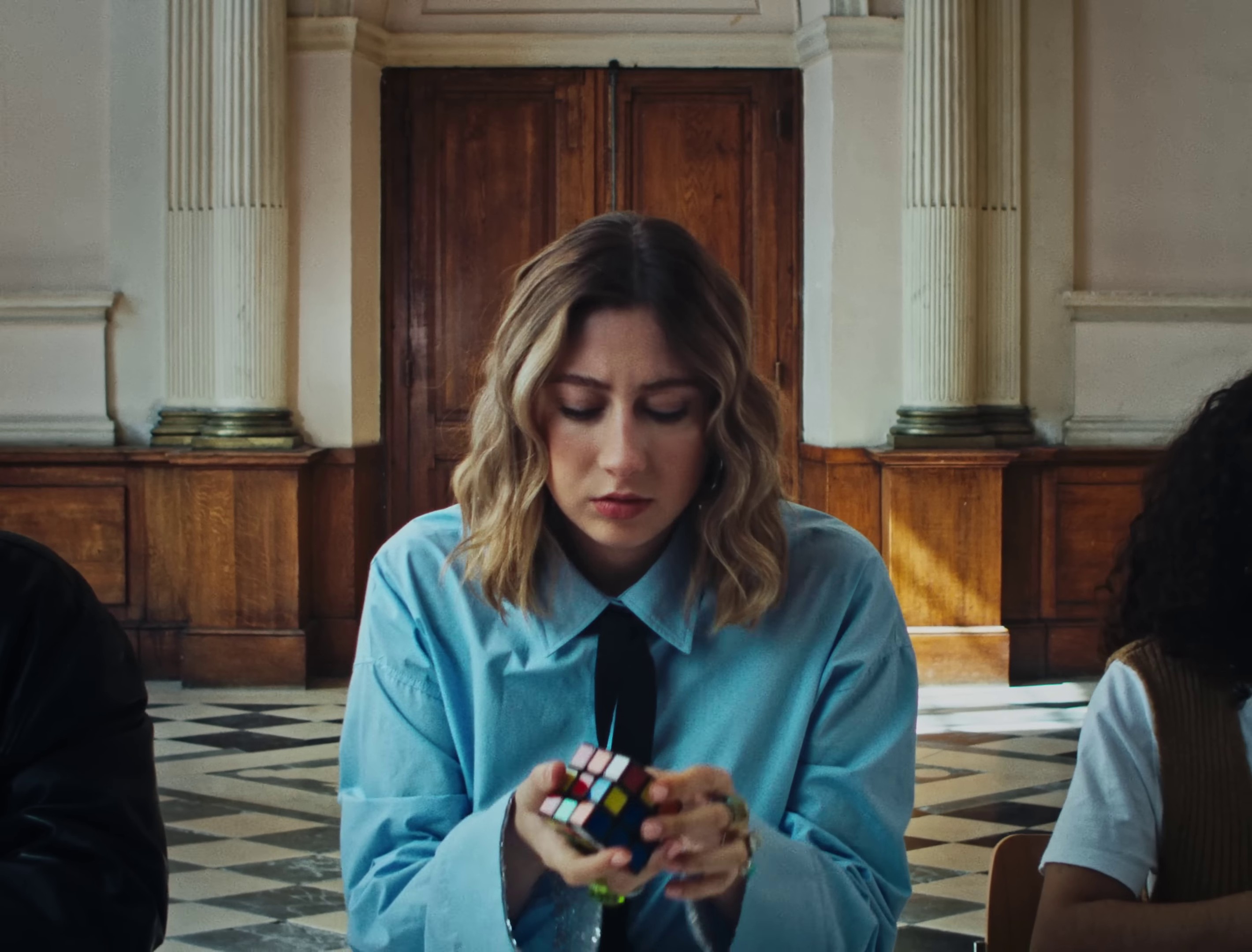 Faut que tu m'aimes (2024) —  shot,  lighting