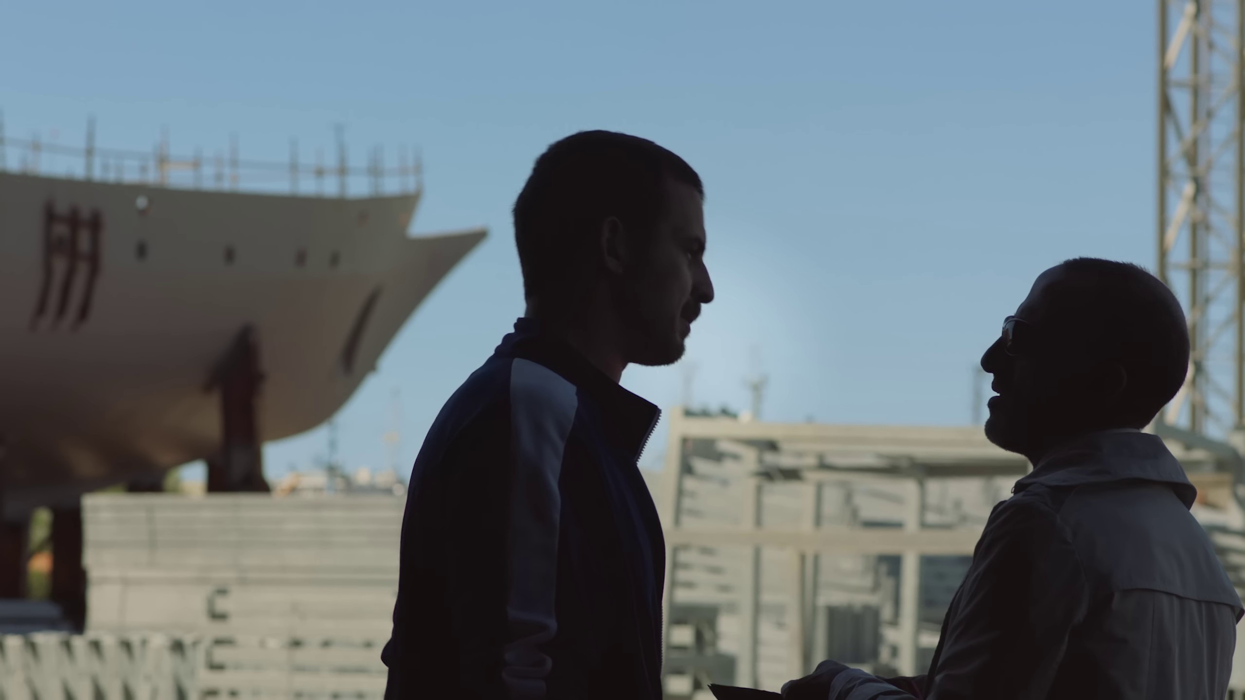 un día (2024) —  shot,  lighting