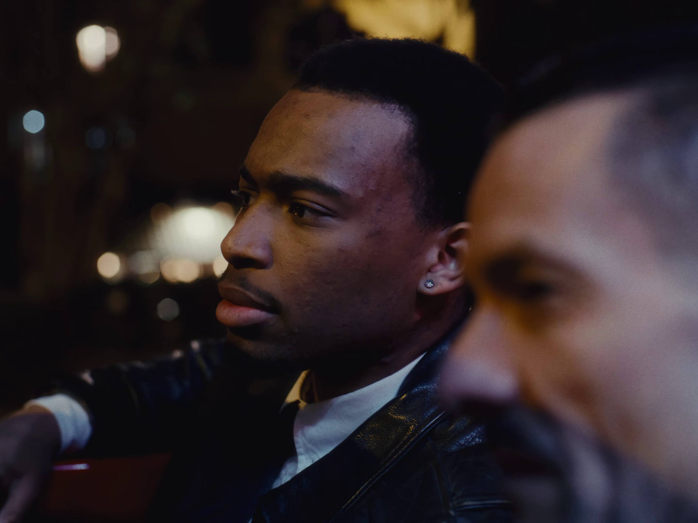 JEUNE SALAUD (2024) —  shot,  lighting