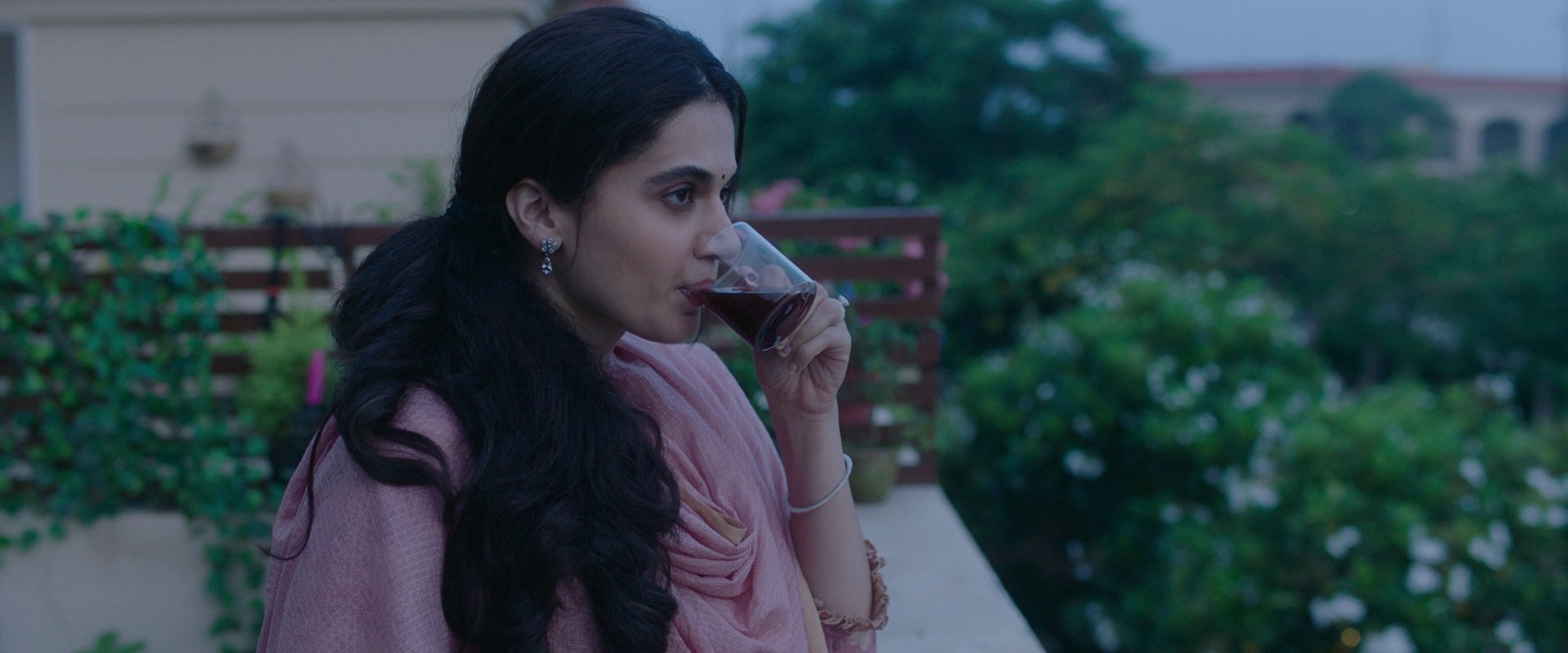 Thappad (2020) —  shot,  lighting