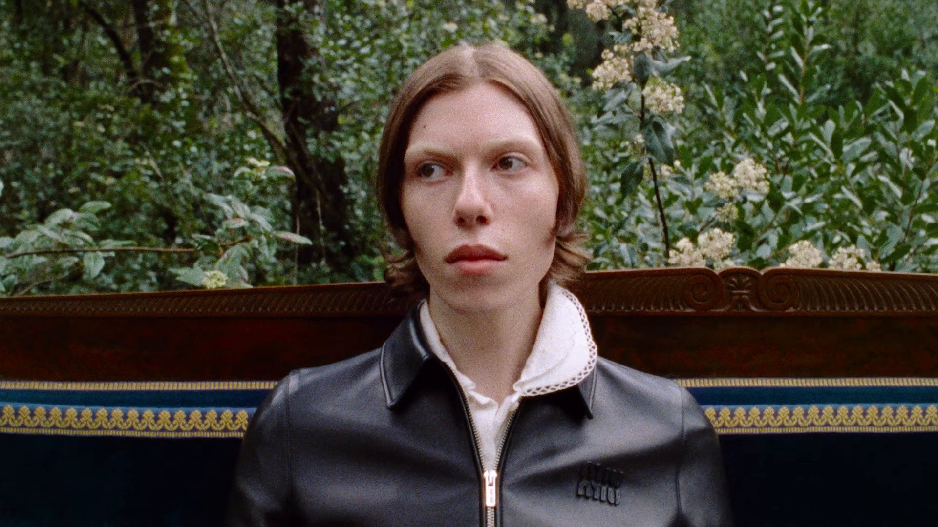 Miu Miu L’Eté 2025 Campaign (2025) —  shot,  lighting