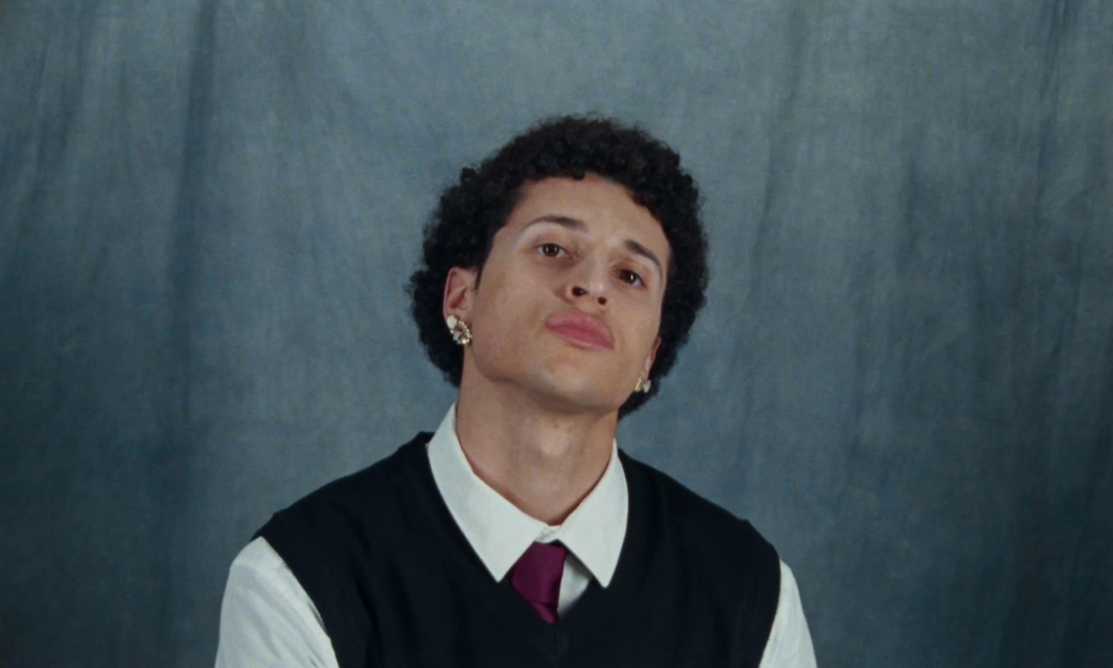 Loser (2024) —  shot,  lighting