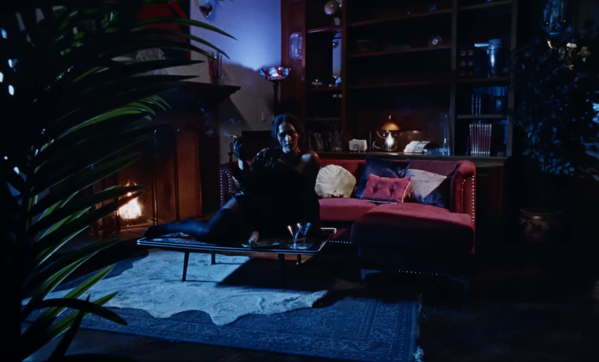 Rearview  (2025) —  shot,  lighting