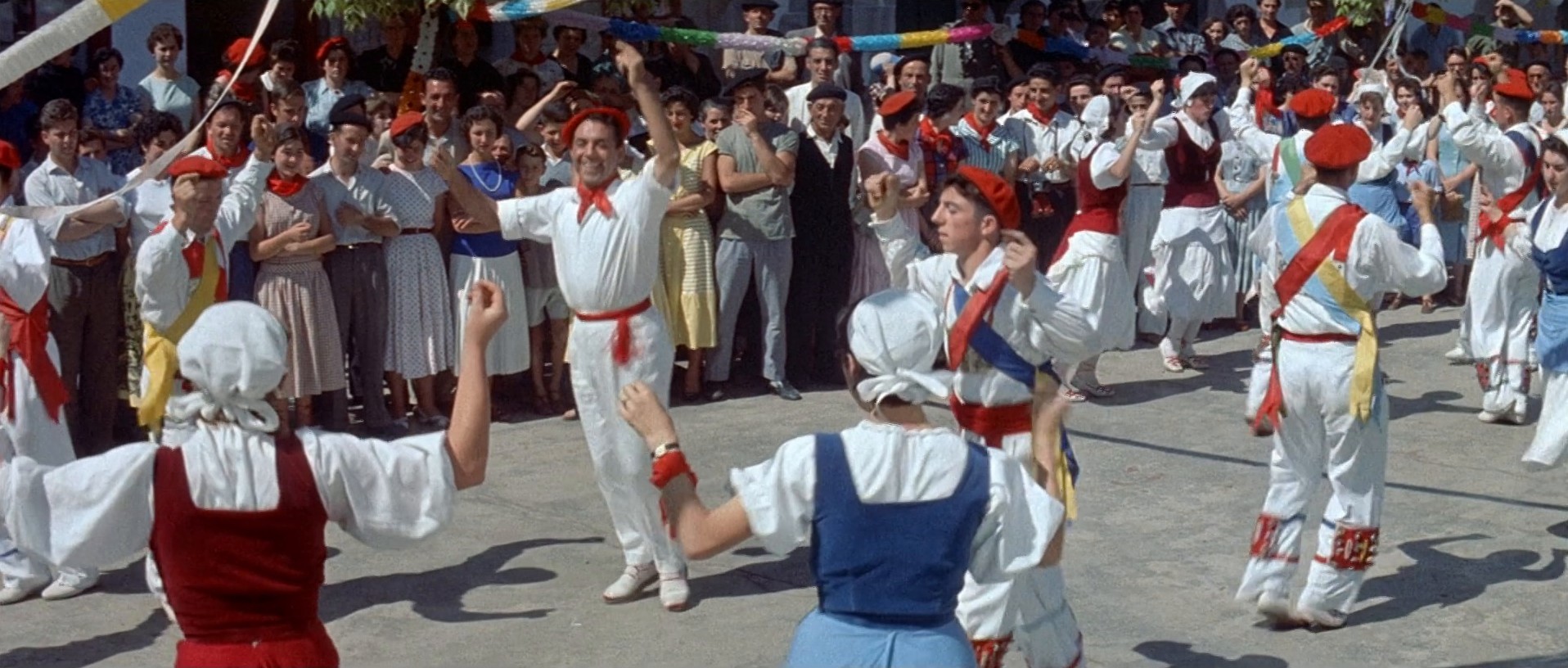 Le chanteur de Mexico (1956) —  shot,  lighting