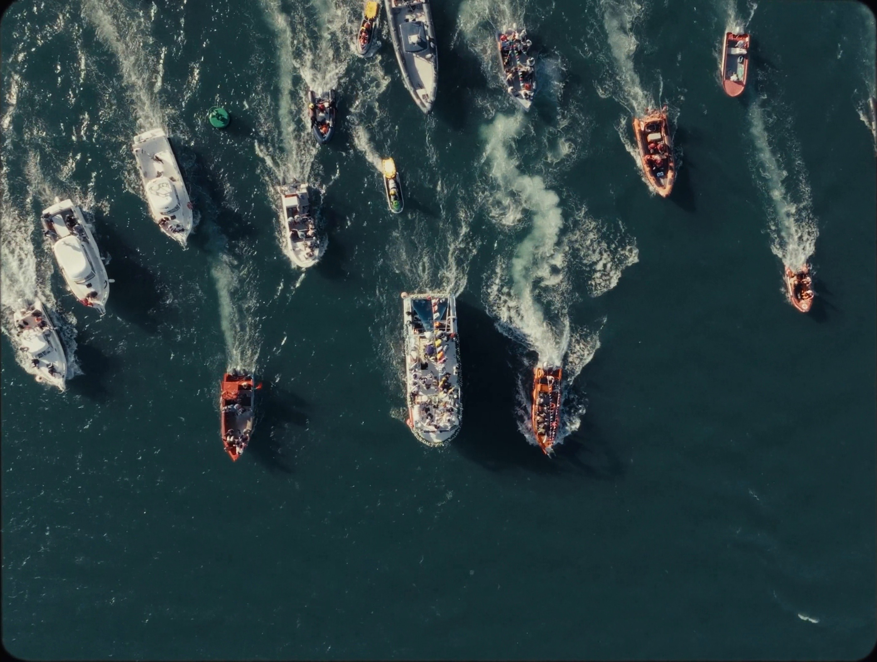 Marcha (2026) —  shot,  lighting