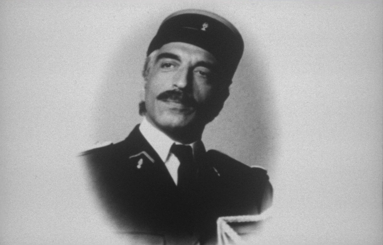 Fear City: A Family-Style Comedy (1994) —  shot,  lighting