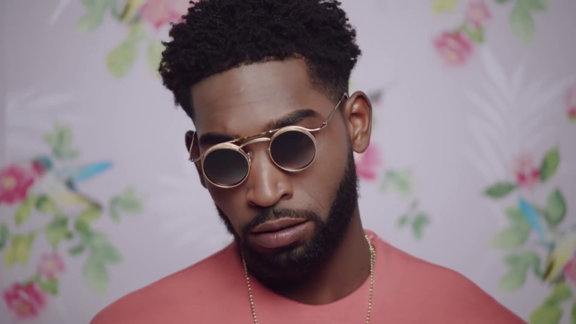 Boys  (2017) —  shot,  lighting