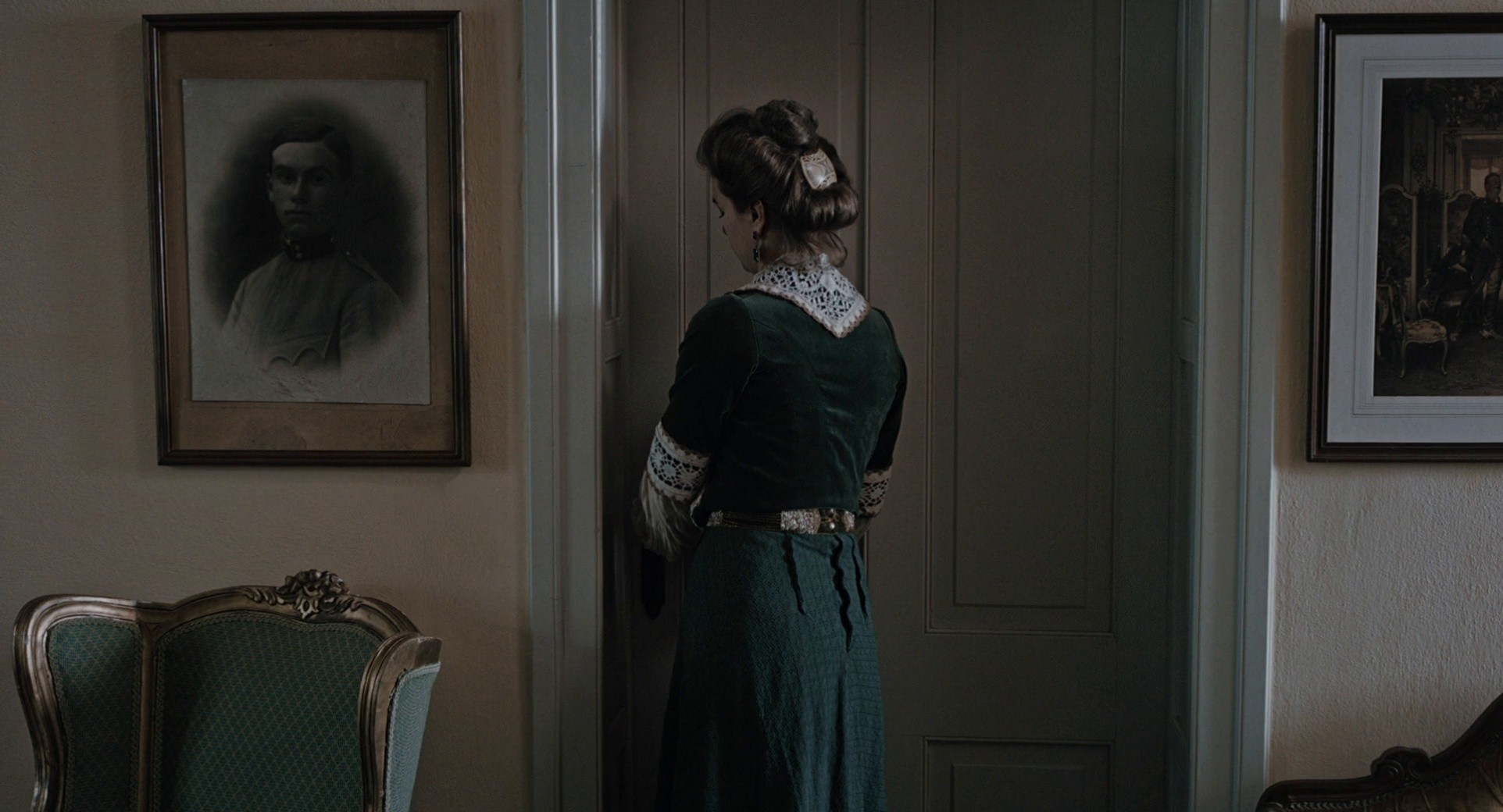 Manor House (2020) —  shot,  lighting